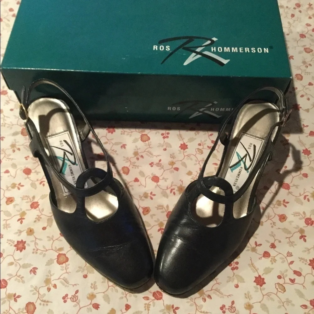 Ros Hommerson Navy Kid Leather Shoes - Picture 2 of 7
